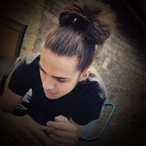 Meet your Posher, Joshua